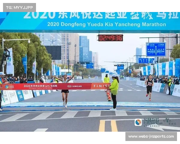 波尔多马拉松提醒跑者适度饮酒避免赛道上醉酒影响表现 波尔多马拉松提醒跑者适度饮酒避免赛道上醉酒影响表现